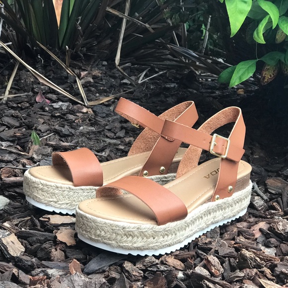 Tan double strap espadrille sandal - Picture 3 of 7